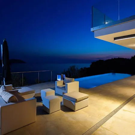 Style And Sea Vela Luka