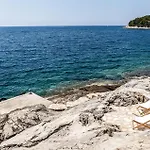 Style And Sea *